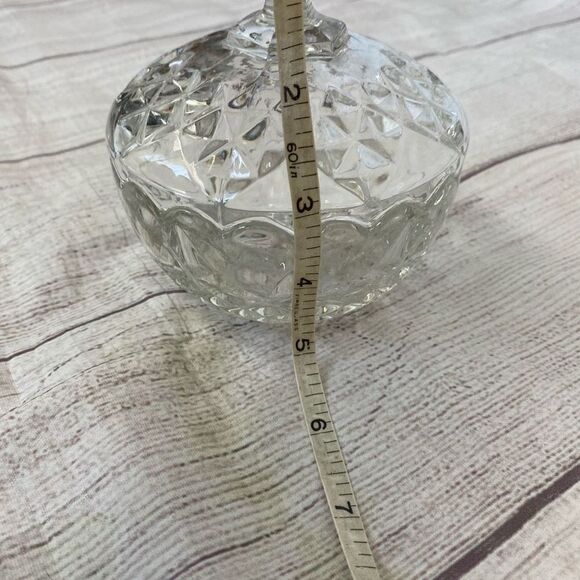 Beveled glass candy dish w/removable lid - Picture 6 of 7